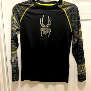 Spyder size medium (boys or girls) base layer